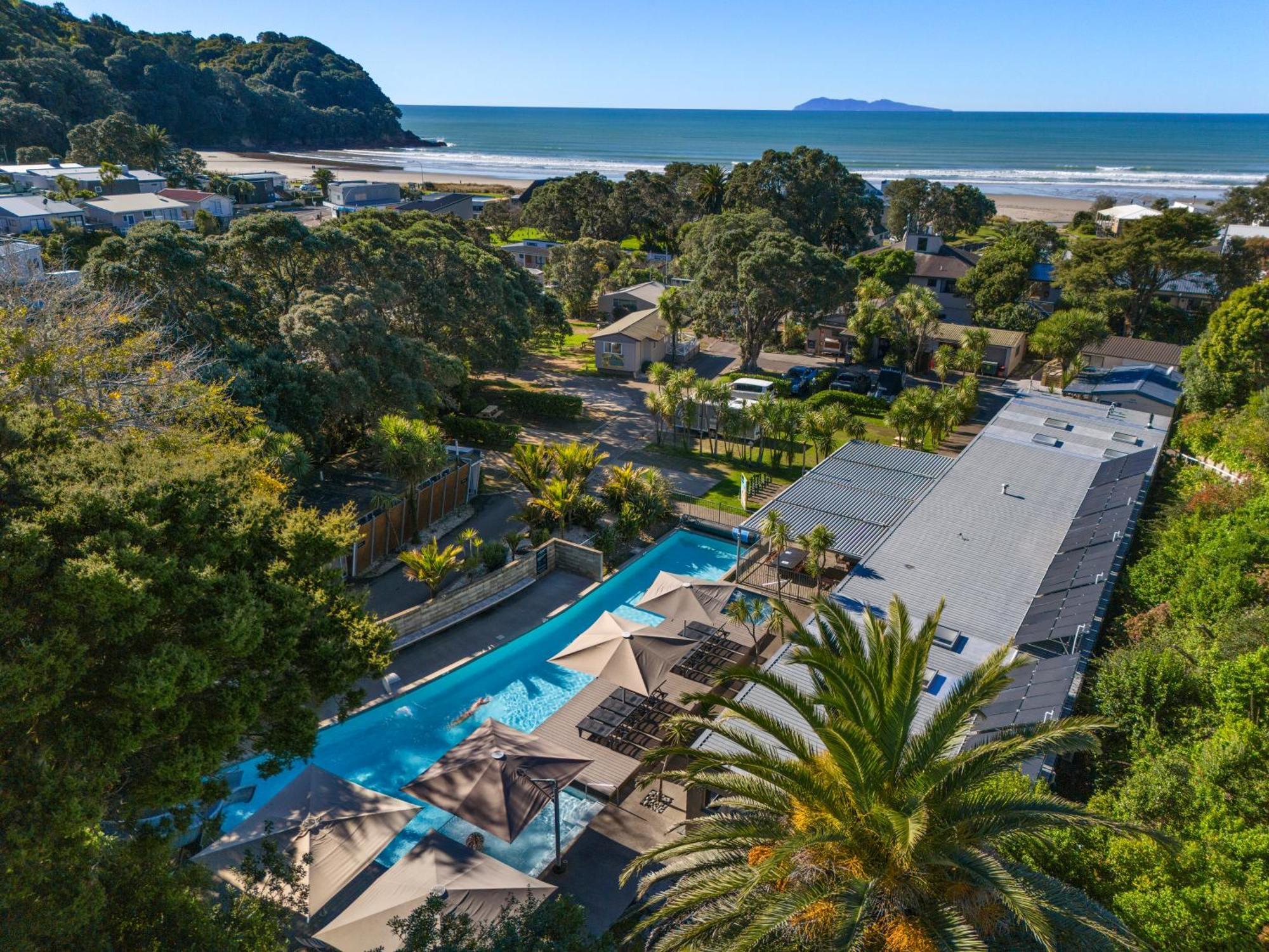 Tasman Holiday Parks - Waihi Beach Εξωτερικό φωτογραφία Aerial view of the hotel