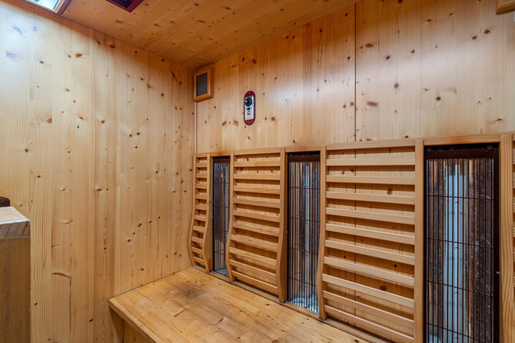 Tasman Holiday Parks - Waihi Beach Εξωτερικό φωτογραφία A modern dry sauna