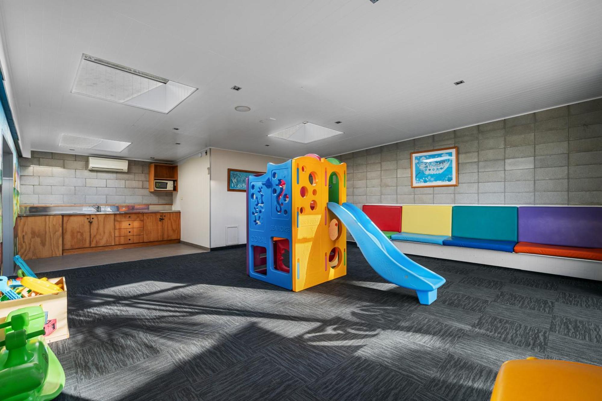 Tasman Holiday Parks - Waihi Beach Εξωτερικό φωτογραφία The children's playroom
